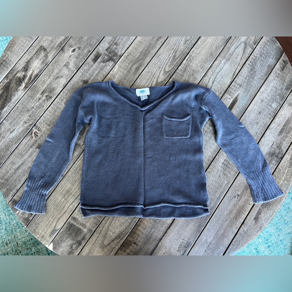 Old Navy Slate grey color slouchy knit sweater girls 5t pocket
